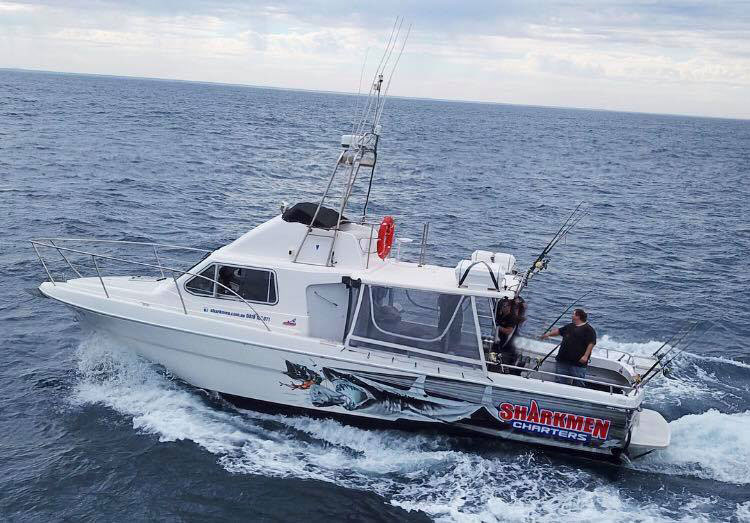 tuna-snapper-fishing-charters-portland-melbourne-overhead-boat-nd